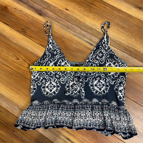 Aqua sleeveless blouse - Picture 5 of 8